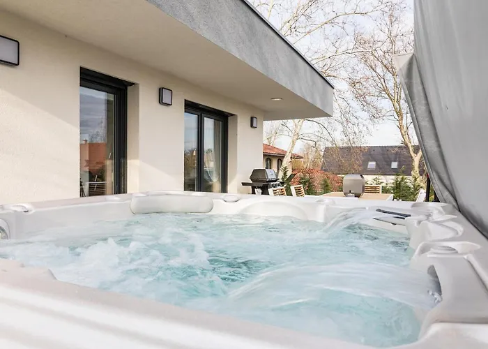 Balatonic Sky アパート